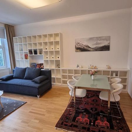 Sunny Apartment Next To Metro 1Br Vienne Extérieur photo