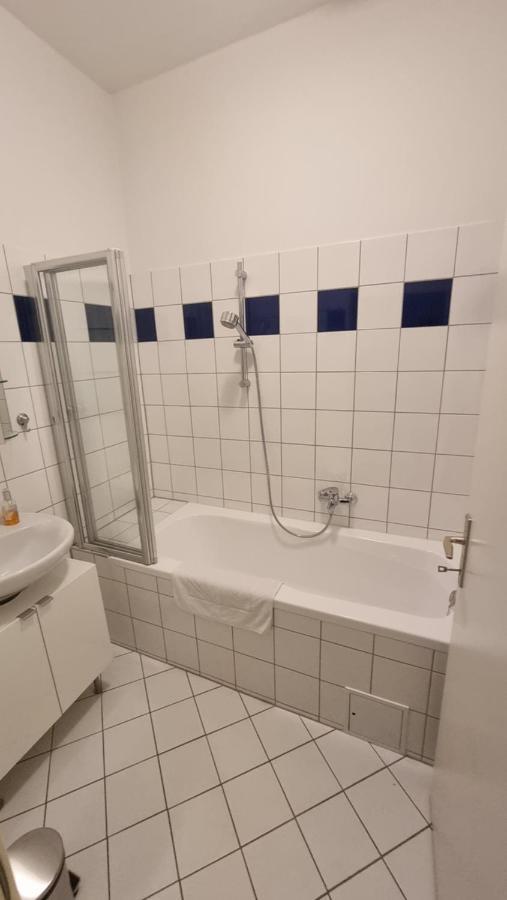 Sunny Apartment Next To Metro 1Br Vienne Extérieur photo